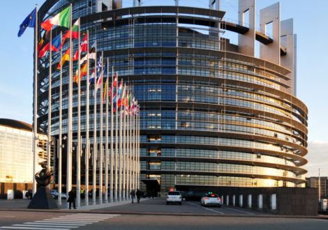 Le parlement européen dit non aux accords avec Philip Morris