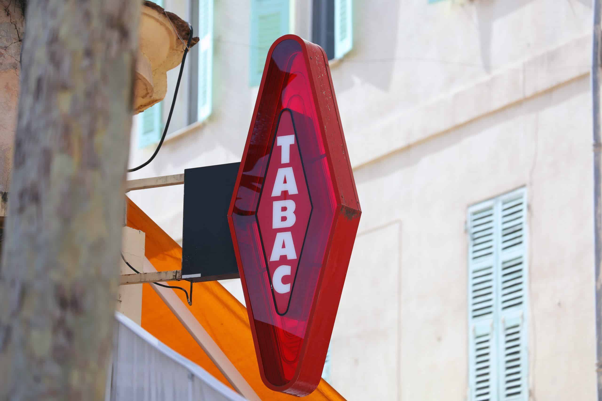 rapport-taxes-woerth-tabac-publicité